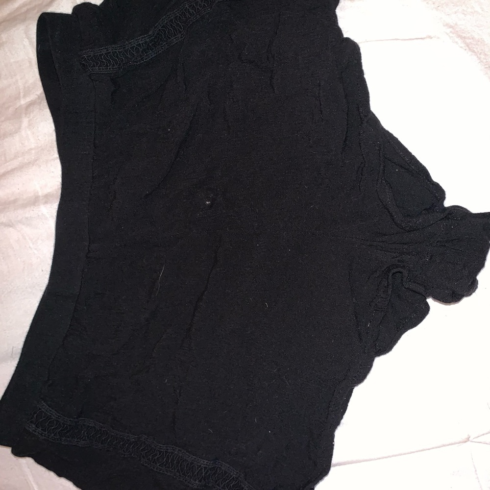 Kendall and Kylie booty shorts